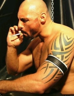 leatherhostage:  go to http://leatherhostage.tumblr.com