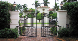 If your driveway gate is   malfunctioning or if you’d like