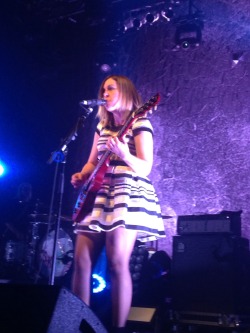 billhaderismyspiritanimal:Corin Tucker, Sleater-Kinney concert