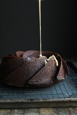 sweetoothgirl:  Gingerbread Bundt Cake with Coffee Cardamom Glaze