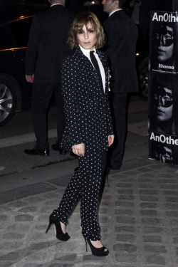 redcarpetstars:  Noomi Rapace in Givenchy Pre-Fall 2015 and Lanvin
