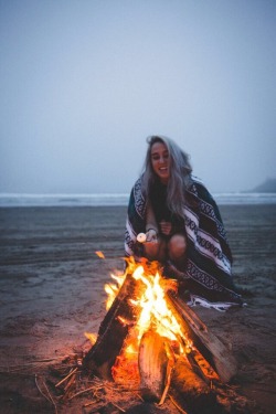 monstersbehindmasks:  I miss roasting marshmallows in Oregon