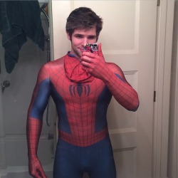 lycladuk:  rubberlycra:  Save my Spidey!   So proud of himself