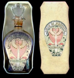 fawnvelveteen:Houbigant Perfumes Coeur de Jeanette Perfume. 