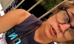 pizzabootyqueen:  tabipoststhings:  i took this silly picture