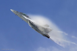 toocatsoriginals:  F/A-18F Super Hornet making vapor -  NAS