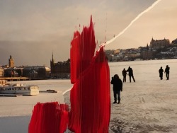 hirxeth:  winter in Stockholm and red paint