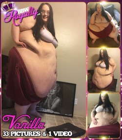 ssbbwvanillahippo: It’s update time!! I weigh myself. The weight I’ve gained is even surprising to me!   See the update at BBW Royalty – I am ‘Vanilla’. 