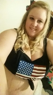 hcard13:  sexyxchubs:  Happy Birthday, America! ❤️🎂🇺🇸👑