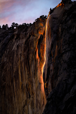 touchdisky:  Horsetail Firefall, Yosemite National Park, California