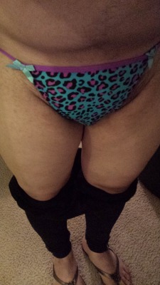 Hi i just luv to wear panties let me know what you think  jchernandez081@gmail.com 