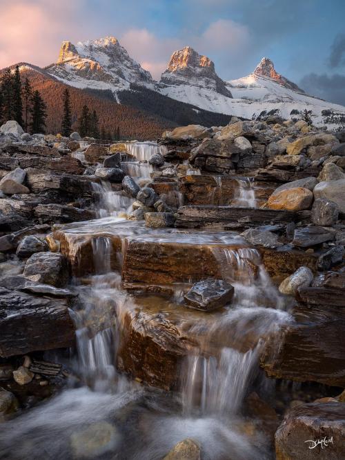 oneshotolive:  Three Sisters, Canmore, Alberta. [OC] [1600x1200]