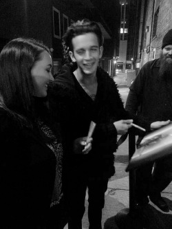 getmoneygetpaid:here’s me showing matty my painting and him