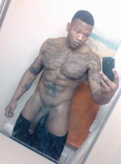 jalil32:  Follow Phatdickswag @ jalil32.tumblr.com and submit