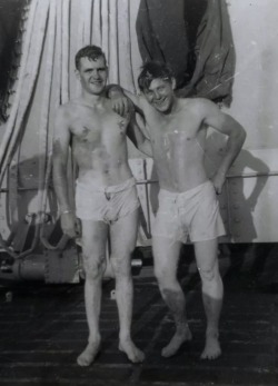 illegalbriefs:  Old Timey Sailors in boxer shorts.