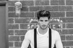 prestidigitasn:  Adam Nicklas Home Page   |    Male Models