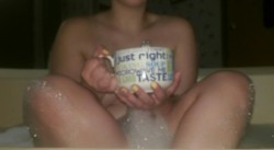 lladistupidd:  Took a nice bubble bath with some vanilla tea