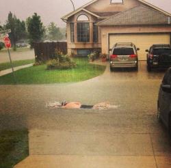 stunningpicture:  It rained a lot in Winnipeg today. 