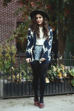 coolhipsterfashion:  The Top Hipster Babes You Can’t Help But