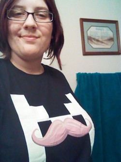 caitlinhasnobetterusername:  Markiplier’s Heroes shirt! 