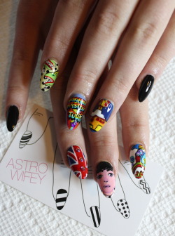 nailpornography:  Music NOTW inspiration! 