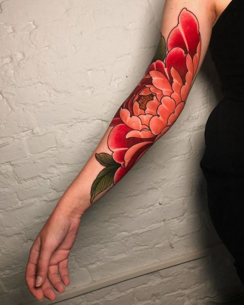 allthepiercingsandbodymods:Tattoo by Jentonic on Instagram.