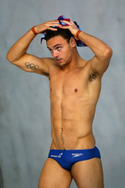 Male Celebrity Pits