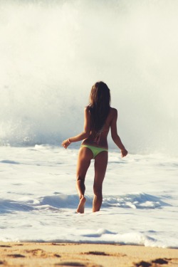 cheekybottom:  Cheeky Bottom Bikinis
