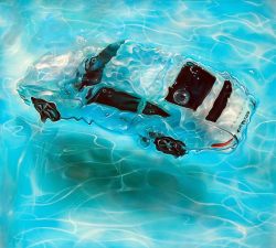 moarrrmagazine:  cars immersed in swimming pools - Marcello