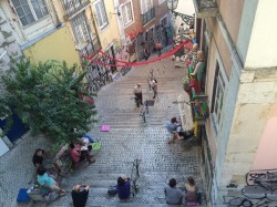 wanderings in lisboa // aug 2016 (at Escadinhas De Sao Cristovao)