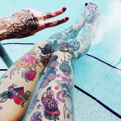 sextatsbud:  Sex, Tats, Bud