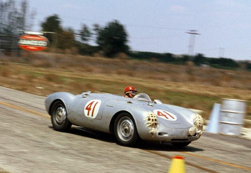 frenchcurious:Hans Herrmann, Porsche 550 #41, Porsche AG, 6ème