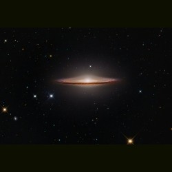 M104: The Sombrero Galaxy #nasa #apod #m104 #sombrero #galaxy