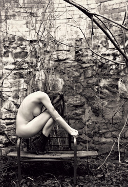 melancholicmodel:  vinnysphotoblog:Model- Erin Melancholic3/21/15