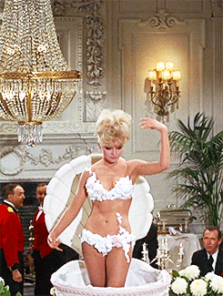 jacquesdemys: Virna Lisi in How to Murder Your Wife (1965)