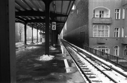 chrisjohndewitt:Berlin Savignyplatz S-Bahn March 1986.