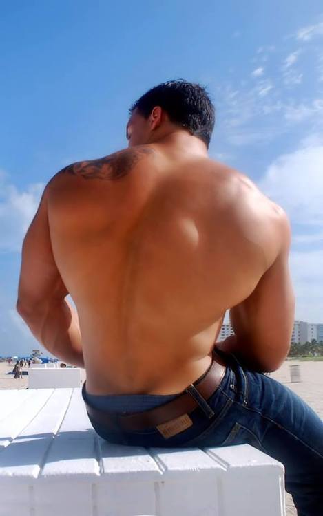 tumblr photo builddudebuild 0