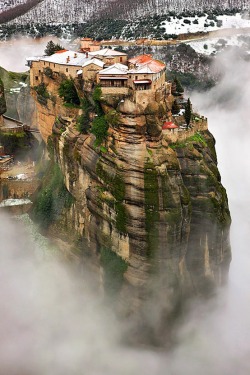 Living life on the edge (Meteora, Greece)