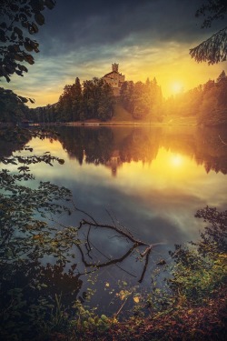 sublim-ature:  Trakoscan Castle, CroatiaRoberto Pavic 