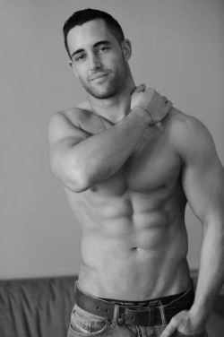 stonedgayguys:  StonedGayGuys