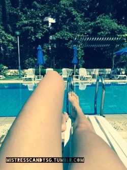 mistresscandysg:  Sun’s up! Bikini’s on. Only 2 boys at the