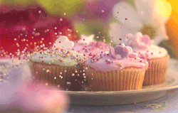  I am soooo cranky this morning I want to eat about 100 of those cupcakes. Â Plus I LOVE sprinkles â€¦ who doesnâ€™t? Â ;) 