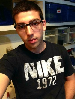 brainjock:  21 yo str8 nerd virgin!  It’s a shame no one has