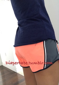 diaperbabe:  I hope there’s no one at the gym right now cause