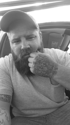 churchwardenpipe:  It’s hot as fuck out