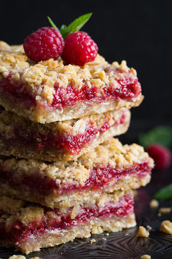  Raspberry Crumb Bars | Cooking Classy on We Heart It.  yum