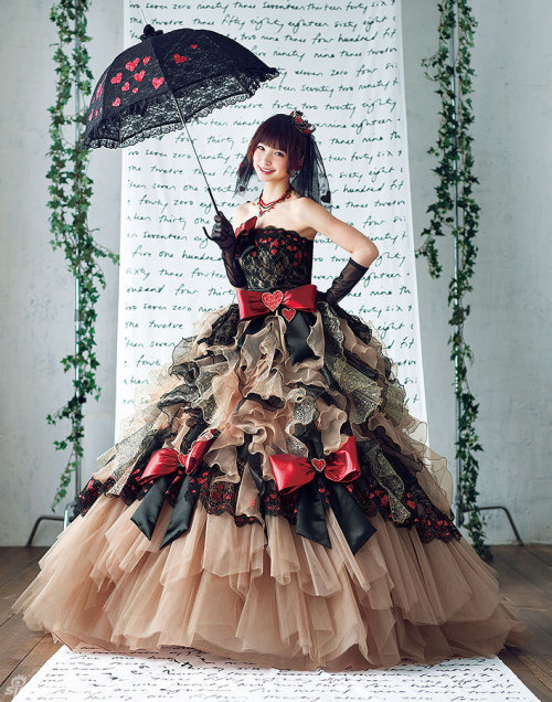 karinosa:  threewholepotato:  hkctvdramas:  Shinoda Mariko in LOVE MARY Dresses  STOP     I want to flounce around in these so bad it hurts