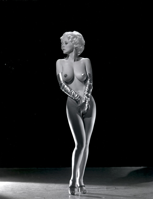 kdo:  Harlow Angel  Photographed by - Maurice Seymour (c.1950’s) 