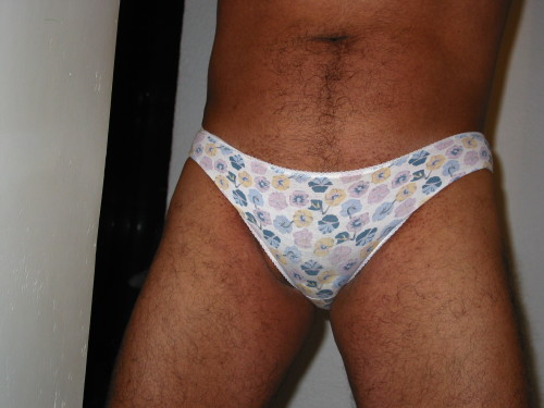 menwearingpanties.tumblr.com/post/37826695626/