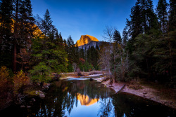 naturalsceneries:  View of Half Dome in Yosemite National Park,